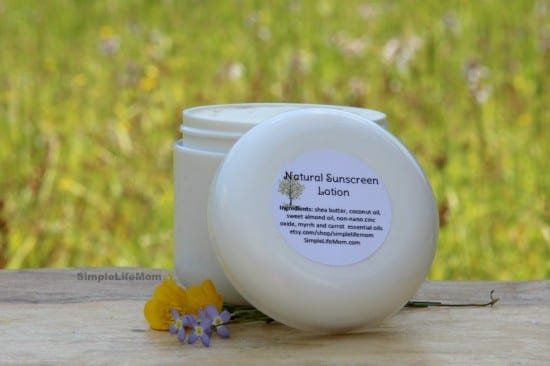 Natural Beauty Product Recipes -4 Natural Sunscreen Lotion Recipes with essential oils from Simple Life Mom