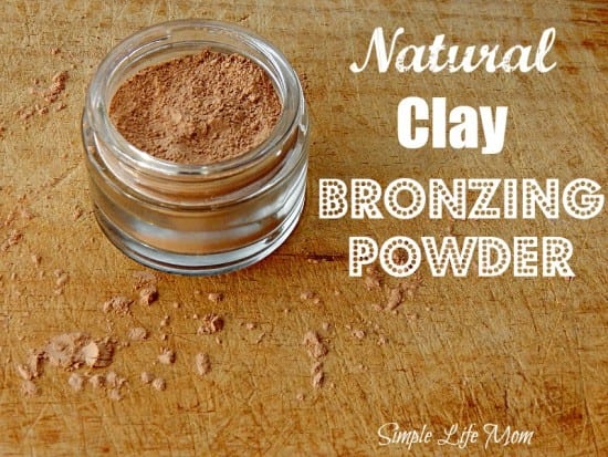 Natural Clay Bronzer - an easy DIY bronzing powder from Simple Life Mom