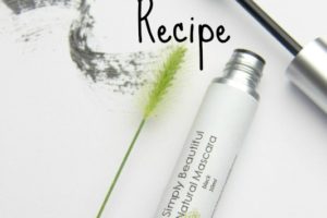 Natural Clay Mascara Recipe from Simple Life Mom