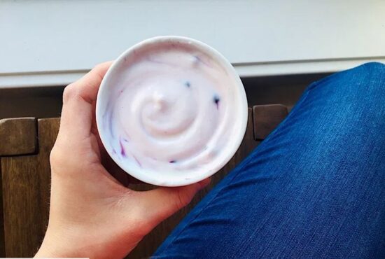 Homestead Blog Hop Feature - Home Yogurt Making