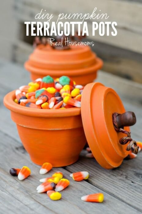 11 Easy Frugal DIY Fall Decorations