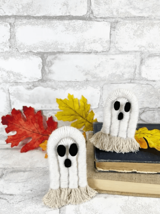 Homestead Blog Hop Feature - DIY Macrame Ghosts with Red Heart Yarn