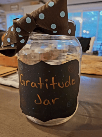 Homestead Blog Hop Feature - How to Create and Use a Gratitude Jar