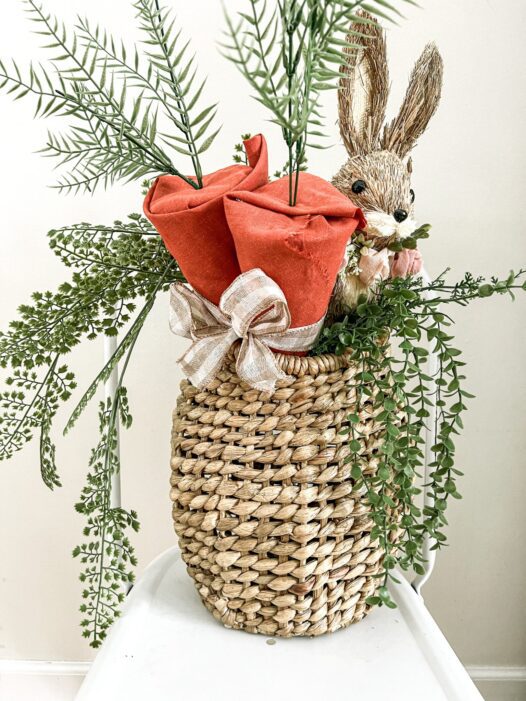Homestead Blog Hop Feature - An Adorable Easter Door Basket with Faux Carrots