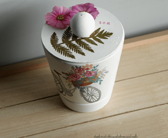 Homestead Blog Hop Feature - How to Make a Charming Tea Bag Holder