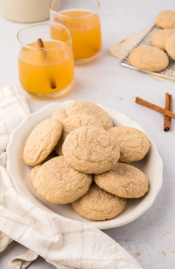 homestead blog hop feature - apple cider snickerdoodles