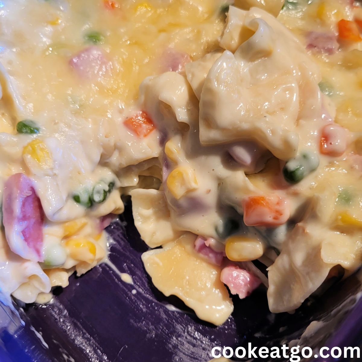 Homestead Blog Hop Feature - Cheesy Ham Noodle Casserole