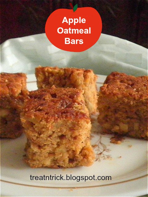 Homestead Blog Hop Feature - Apple Oatmeal Bars