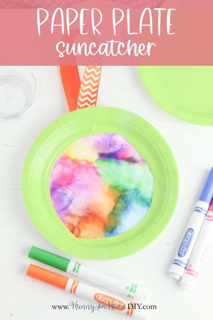 Homestead Blog Hop Feature - Fun Paper Plate Suncatcher Craft