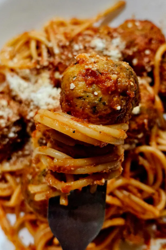 Homestead Blog Hop Feature - Chicken Parm Meatball Spaghetti