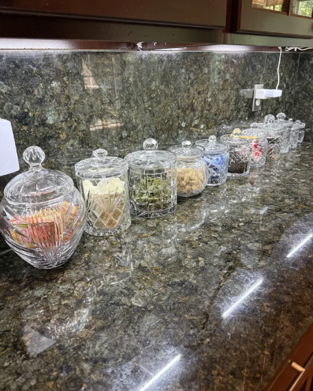 Homestead Blog Hop Feature - Functional Countertop Storage Thrifting Guide